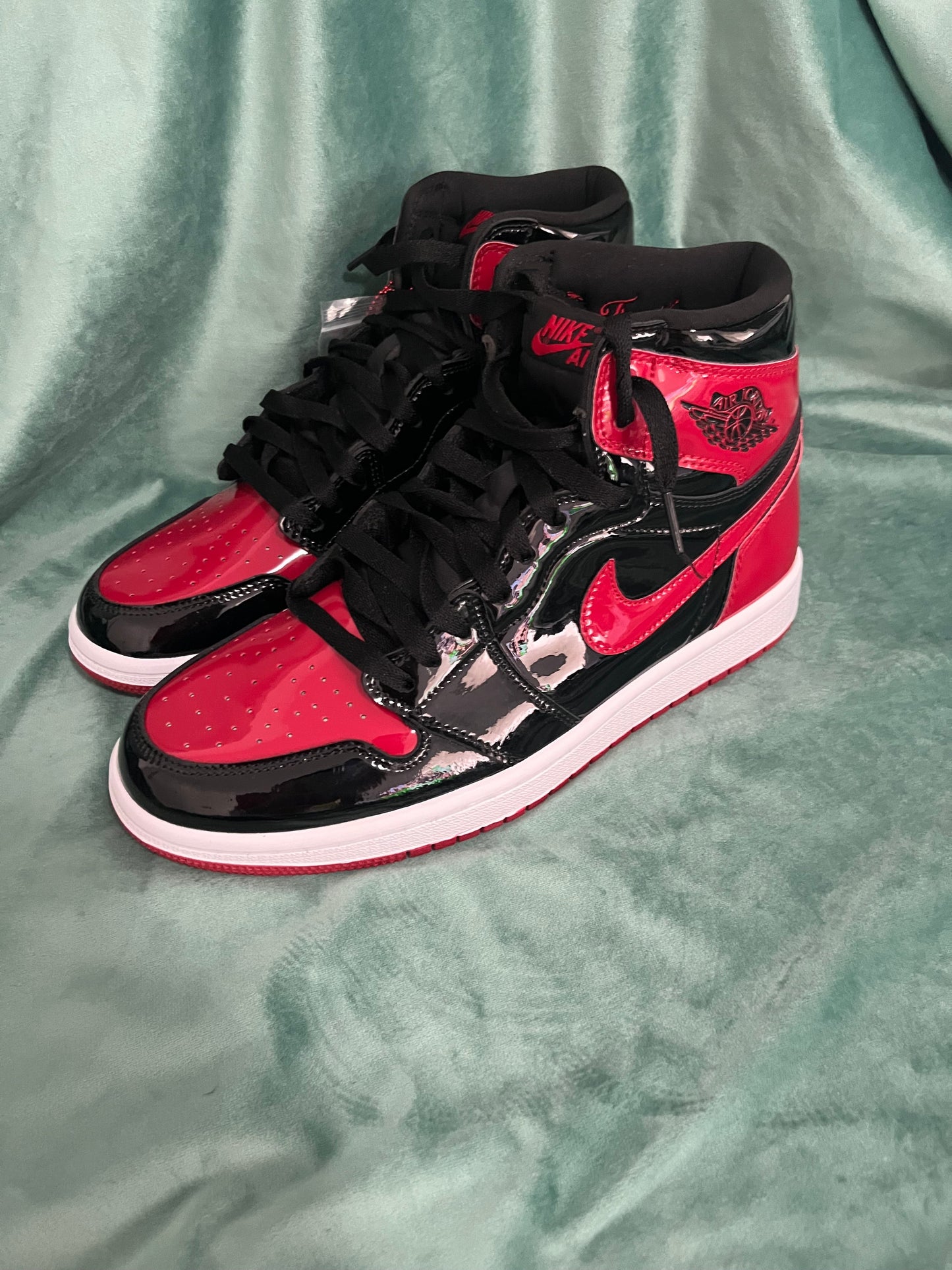 Red High Top Bascketball Shoes
