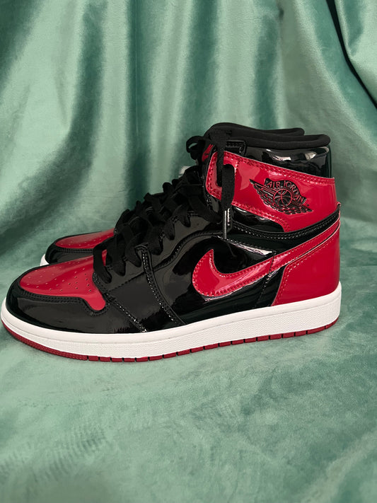 Red High Top Bascketball Shoes